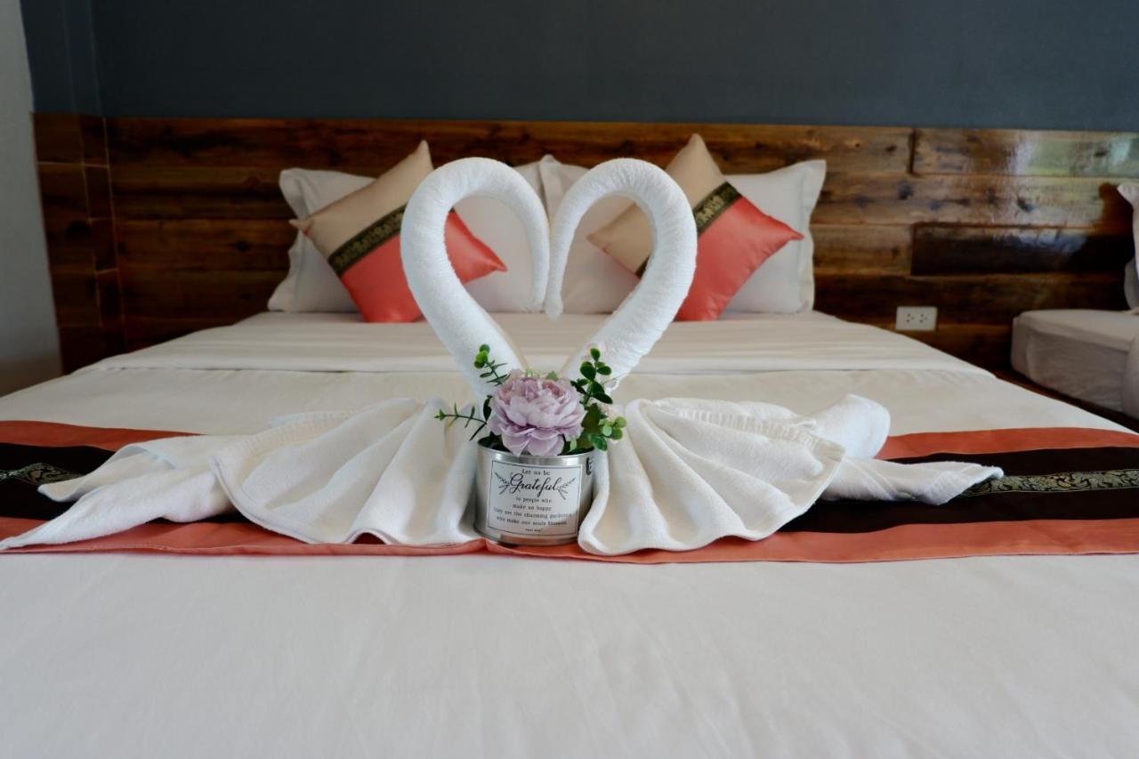 Jarawee Resort Chumphon Buitenkant foto