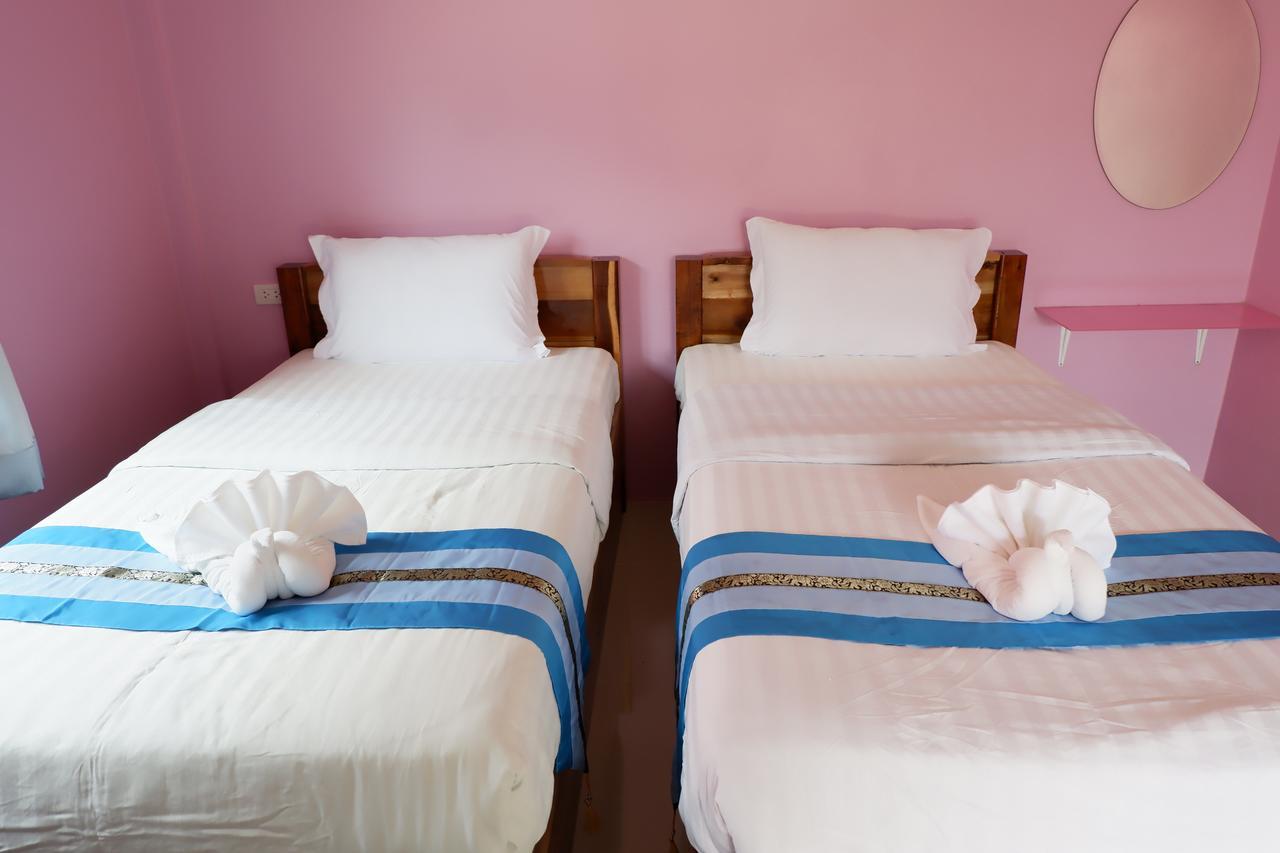 Jarawee Resort Chumphon Buitenkant foto