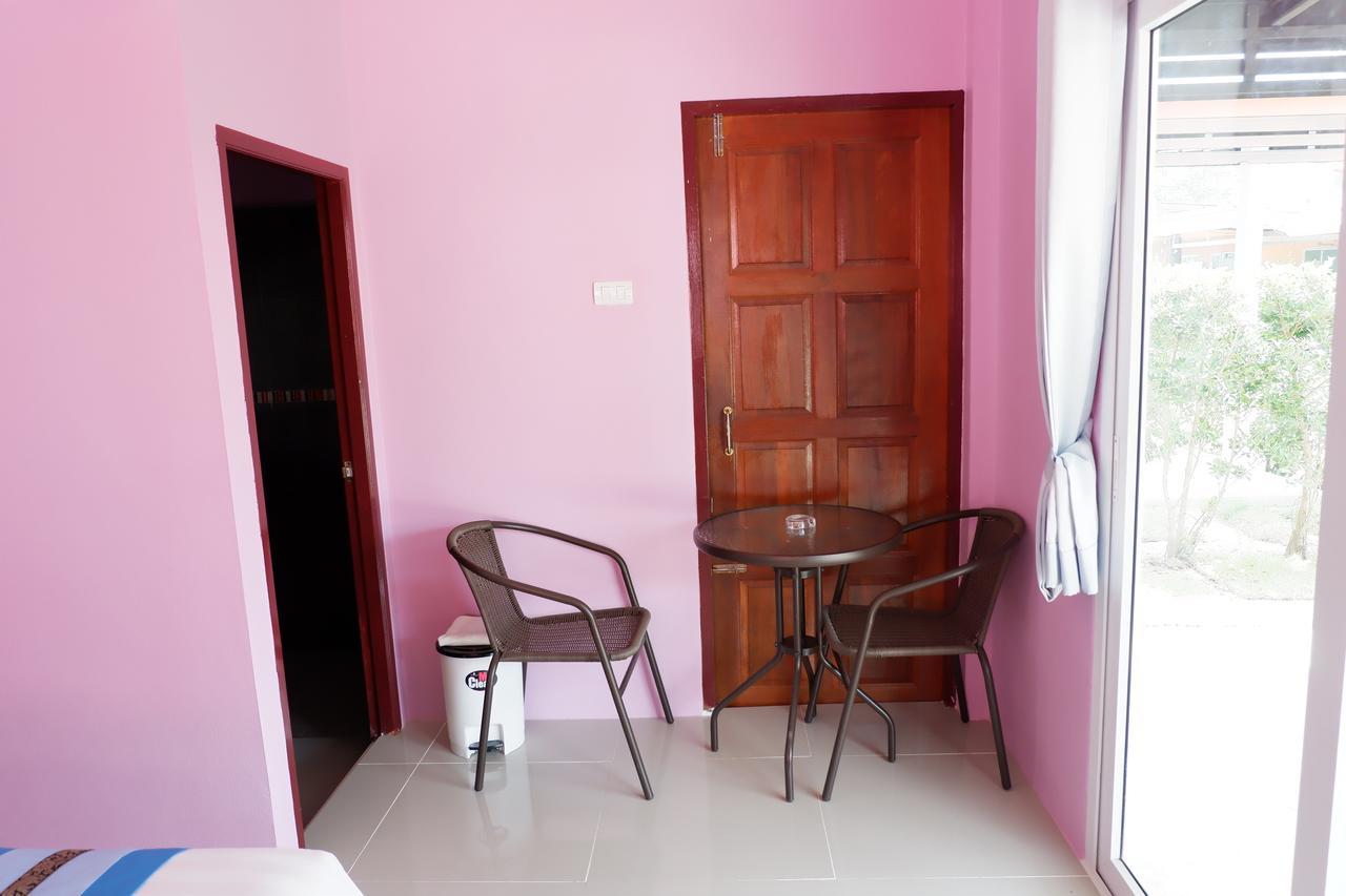 Jarawee Resort Chumphon Buitenkant foto